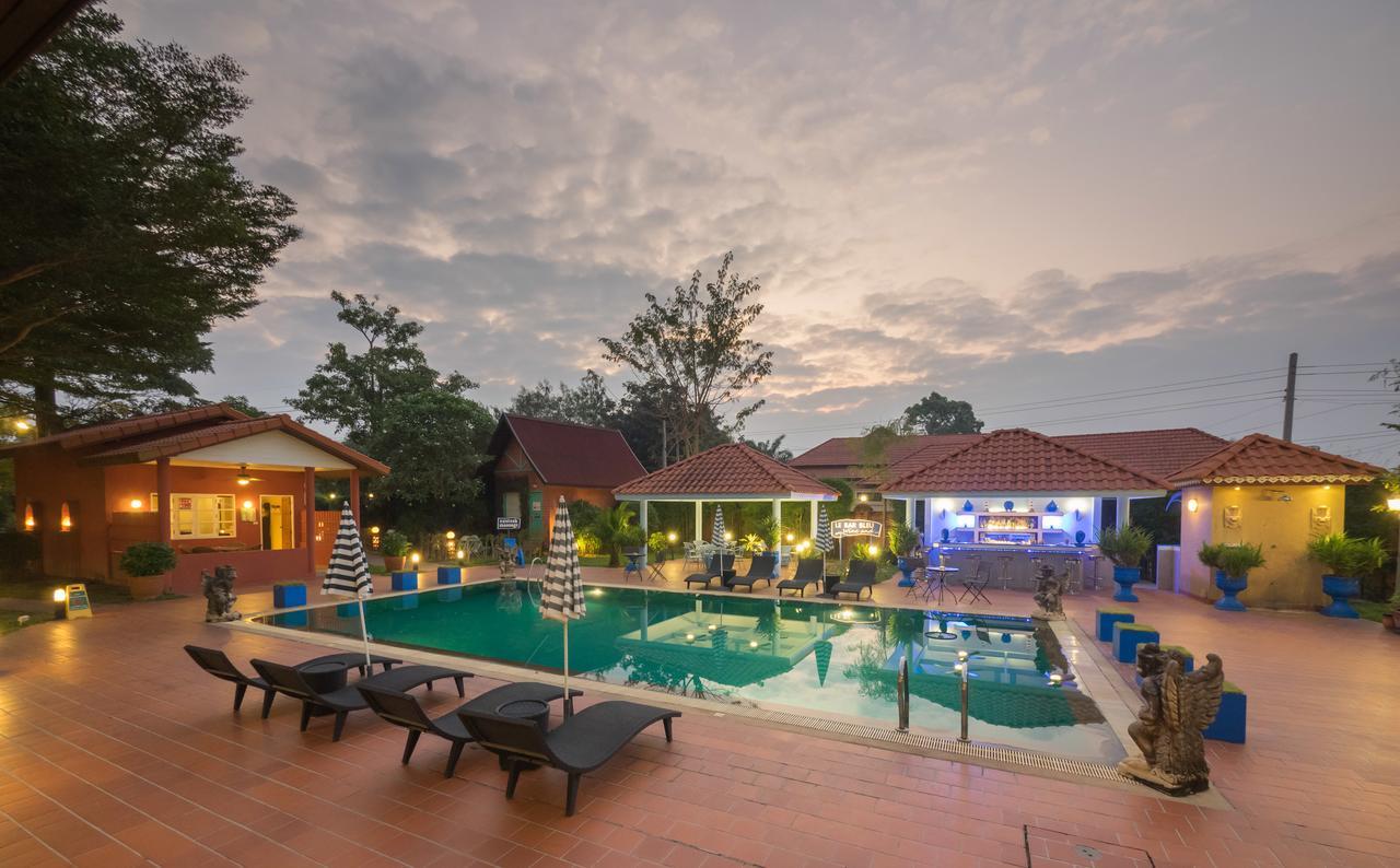 Pictory Garden Resort Sattahip Extérieur photo