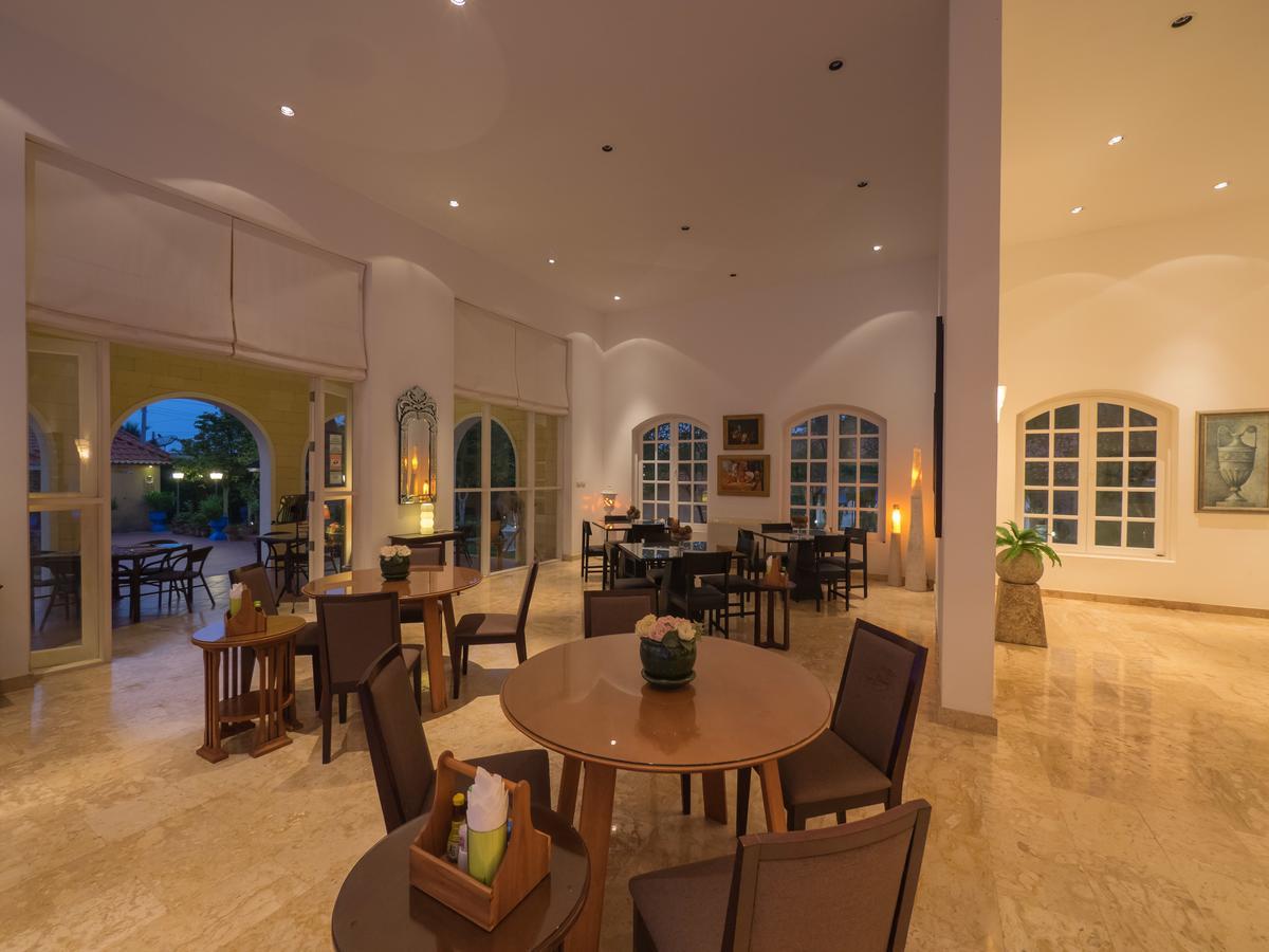 Pictory Garden Resort Sattahip Extérieur photo